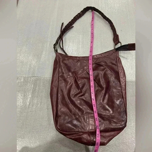 VTG LATICO USA Cherry Red  Distressed Leather Shoulder Hobo Tote Handbag - Picture 3 of 10